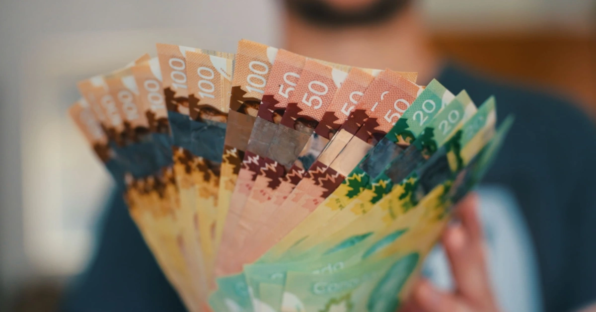 Who is Eligible for the CRA $3,000 GST Rebate in 2025? A Complete Guide